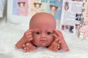 Alba Peek a Boo ~ beBorn DIY Kit