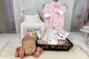 Angelina-Asleep-20”-14-limbs-cropped-004