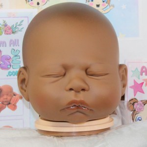 BeBorn-kit-Olivia-Johnson-Ethnic-1-4-3-4-limb-thumb-dollsinc