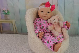 Estelle-Wosnjuk-weighted-baby-003