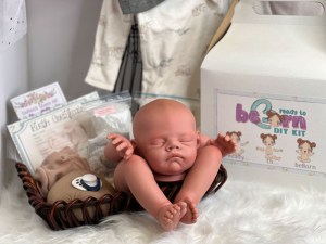 Hudson-asleep-full-limbs-beborn-002