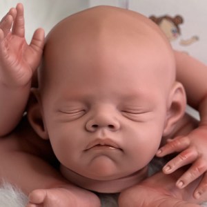 Hudson-asleep-full-limbs-beborn-thumb