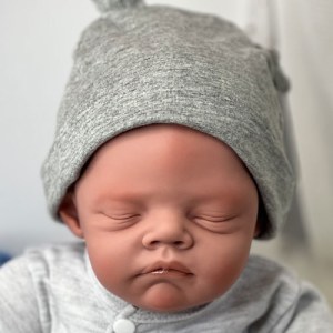 Hudson-asleep-full-limbs-fully-assembled-weighted-with-magnets-thumb