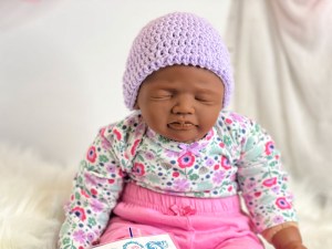 Layla-asleep-14-limbs-fully-assembled-weighted-with-magnets-001