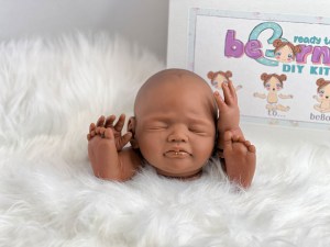 Layla-asleep-ethnic-14-limbs-beborn-001