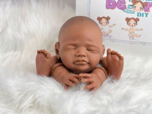 Layla-asleep-ethnic-14-limbs-beborn-003