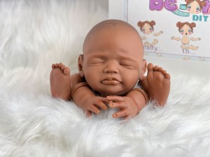 Layla-asleep-ethnic-14-limbs-beborn-006