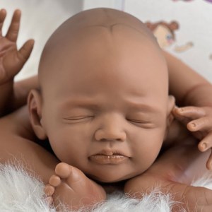 Layla-asleep-ethnic-full-limbs-be-born-thumb