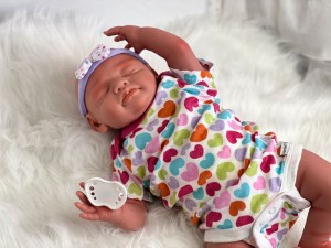 Layla-asleep-full-limbs-fully-assembled-and-weighted-with-magnets-004