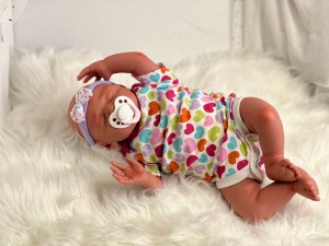 Layla-asleep-full-limbs-fully-assembled-and-weighted-with-magnets-009