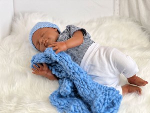 Layla-asleep-full-limbs-fully-assembled-weighted-with-magnets-003