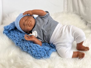 Layla-asleep-full-limbs-fully-assembled-weighted-with-magnets-007