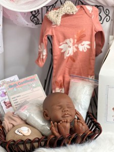 Layla-ethnic-14-limbs-beborn-kit-with-accessories-0001