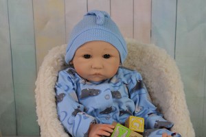 Lilli-Grace-Seiffert-weighted-baby-001