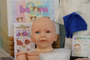 Lisa-Scherer-beBorn-22inch-1-4-limb-002