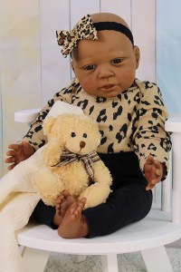 Merle-Ethnic-Play-Doll-DollsInc-002