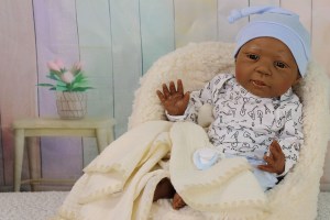 Merle-ethnic-weighteddoll-new-005