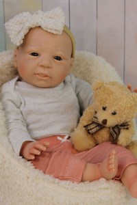 Merle-weighted-playdoll-004