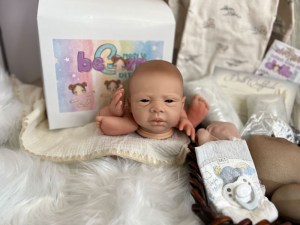 Michelle-awake-14-limbs-005