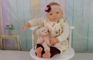 Nina-Legler-girl-weighted-baby-002