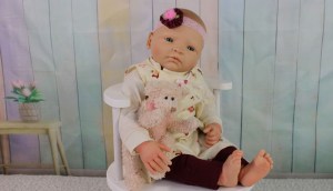 Nina-Legler-girl-weighted-baby-005