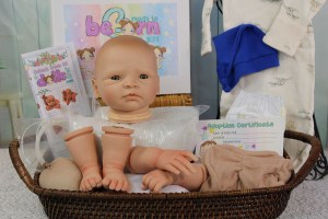 Nina-Legler-white-1-4-limb-006