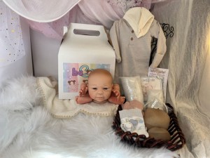 Olivia-asleep-14-limbs-001