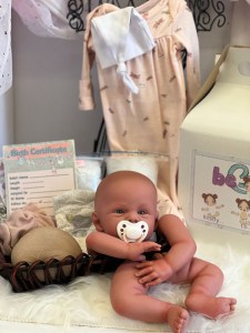 Polly-awake-full-limbs-beborn-kit-0001