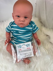 Polly-awake-full-limbs-fully-assembled-weighted-with-magnets-001