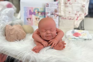 Willow-Asleep-beBorn-DIY-Kit-cg-007