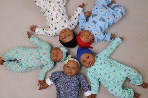 bundle-shots-ethnic-mix-001