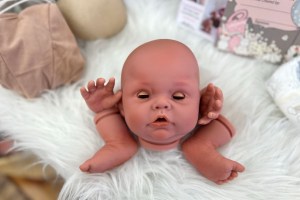 magnolia-peek-a-boo-beborn-diy-kit-cg-004